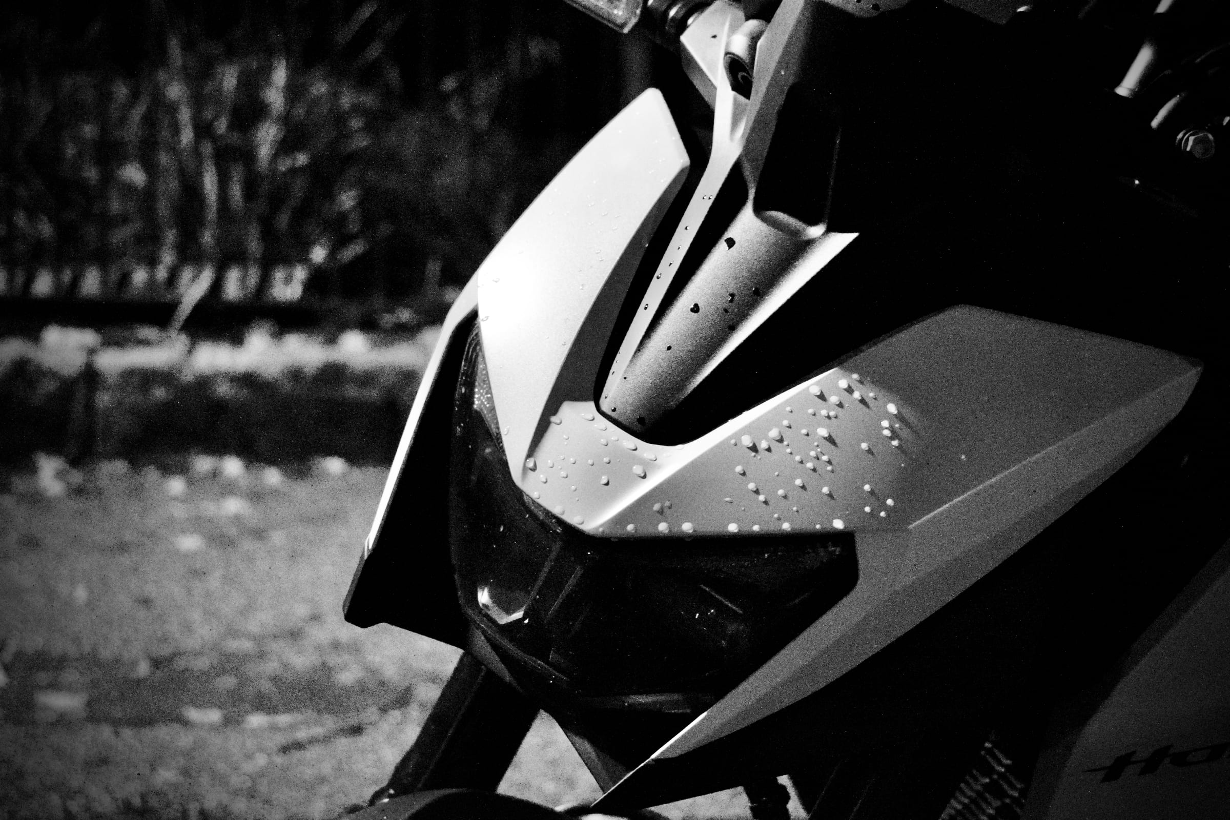 Honda CB750 Hornet headlight